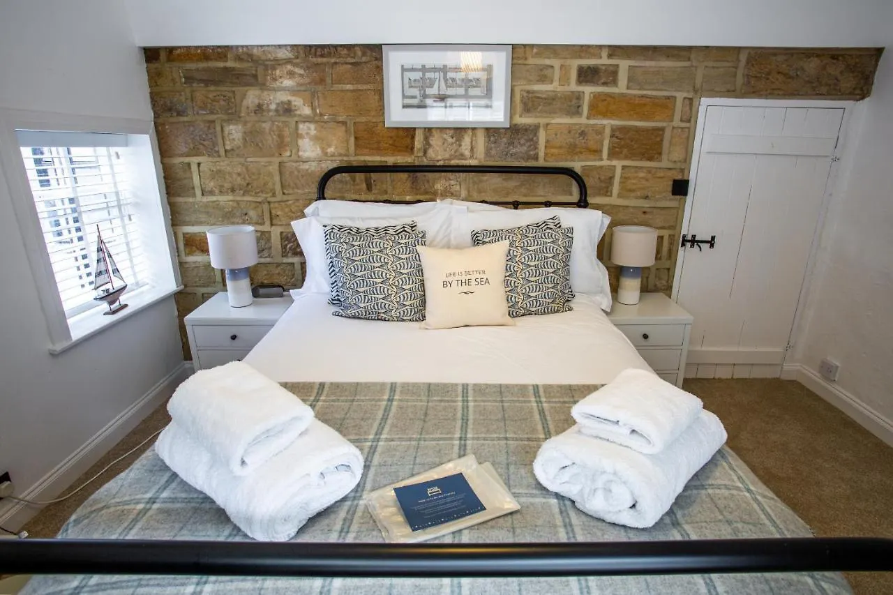 Whitby Boutique - Mast Cottage بيت للعطل