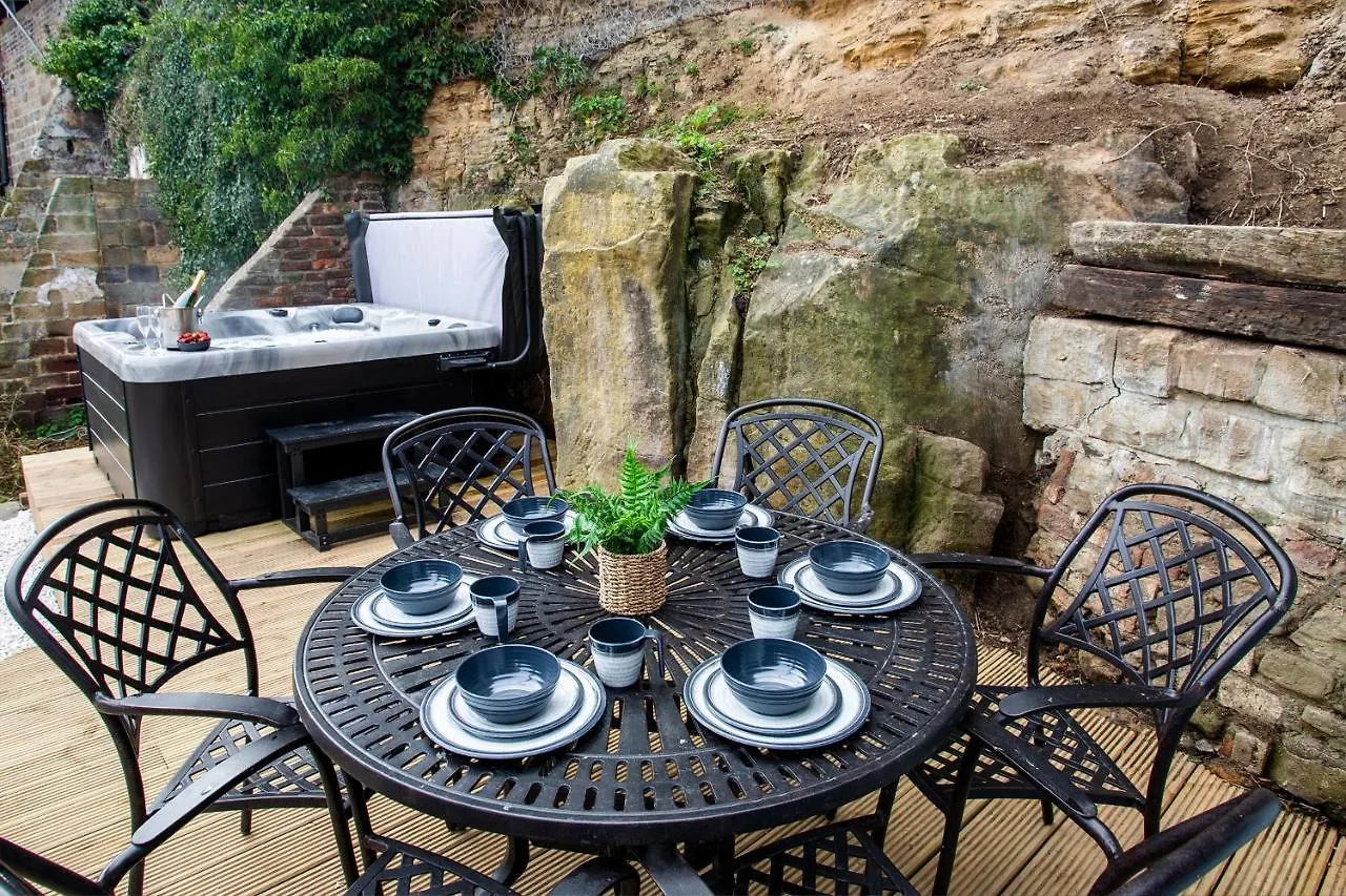 Whitby Boutique - Mast Cottage 0*,  イギリス
