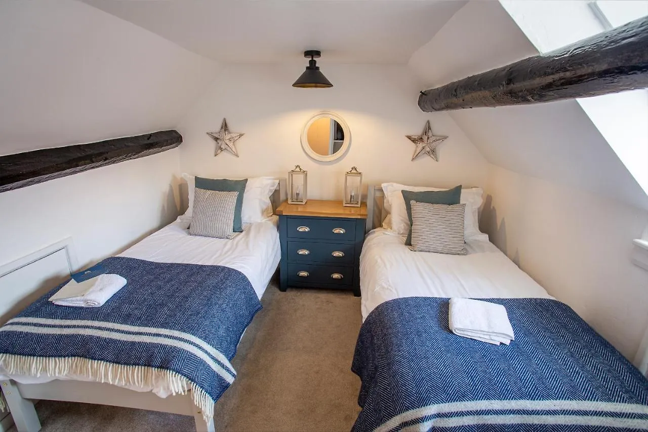 Whitby Boutique - Mast Cottage بيت للعطل