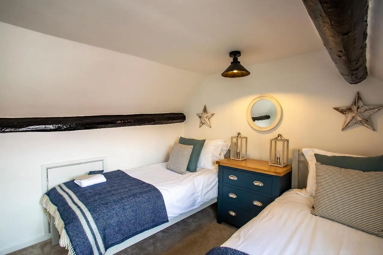 Whitby Boutique - Mast Cottage